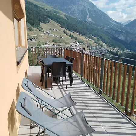 Lägenhet Maol Luxury Living Isolaccia